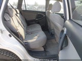 Toyota Rav4 Limited JTMBD31VX75115887 снимка