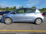 Toyota Yaris Le JTDKTUD35CD523538 снимка
