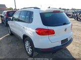 Volkswagen Tiguan Wolfsburg WVGNV7AX6HK023340 fotografie