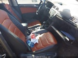 Volkswagen Tiguan 3VV4B7AX1JM084989 снимка