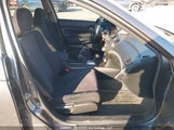Honda Accord Sedan 1HGCP2F64BA802811 снимка