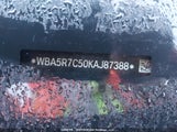 BMW 330Xi WBA5R7C50KAJ87388 снимка