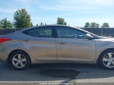 Hyundai Elantra 5NPDH4AE8DH175228 снимка