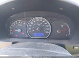 Hyundai Elantra KMHDU45D89U666727 снимка