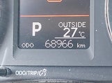 Toyota Corolla Le 2T1BURHE6JC091042 снимка