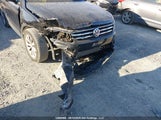 Volkswagen Tiguan Trendline 3VV0B7AX5JM077204 снимка