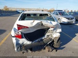 Toyota Corolla 2T1BURHE6KC226862 снимка