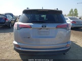 Toyota Rav4 Le 2T3BFREV3JW742499 снимка