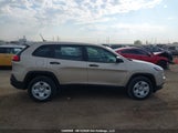 Jeep Cherokee Sport 1C4PJLABXEW199334 снимка