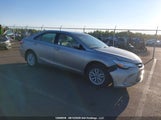 Toyota Camry Le/Xle/Se/Xse 4T1BF1FK3HU394695 photo