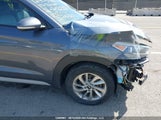 Hyundai Tucson Limited/Sport And Eco/Se KM8J3CA43HU418888 photo
