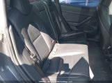 Tesla Model 3 Rwd 5YJ3E1EA8PF696785 fotografie