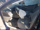 Toyota Corolla S/Le 2T1BU4EE6DC942302 снимка