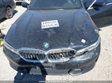 BMW 3-Series WBA5R7C51KAJ79011 снимка