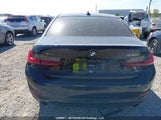 BMW 3-Series WBA5R7C51KAJ79011 снимка