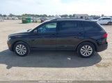Volkswagen Tiguan S 3VV1B7AXXJM052013 снимка