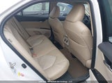 Toyota Camry Hybrid/Le/Xle/Se 4T1B21HK0JU005154 fotografie