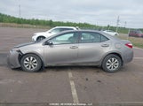 Toyota Corolla Le 2T1BURHE8EC203152 снимка
