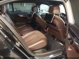 BMW 750 Xi WBA7F2C55JB238770 снимка