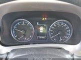 Toyota Rav4 Le 2T3BFREV4JW798158 снимка