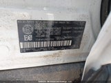 Toyota Rav4 Le 2T3B1RFV2MC227030 снимка