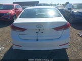 Hyundai Elantra Le 5NPD74LF1HH108629 снимка