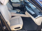 BMW X5 xDrive50I 5UXKR6C58F0J76973 снимка