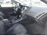 Ford Focus Titanium 1FADP3J21EL331924 снимка
