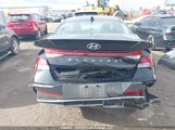 Hyundai Elantra Preferred W/Tech Package KMHLM4DG0SU990123 снимка