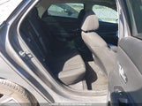 Hyundai Elantra Preferred W/Tech Package KMHLM4DG2RU670067 снимка
