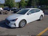 Hyundai Elantra Essential Auto Ivt KMHD74LF3LU066930 fotografie