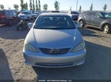 Toyota Camry Le/Xle/Se 4T1BE32K45U054455 photo