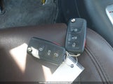 Volkswagen Tiguan Highline WVGLV7AX2HK026453 photo