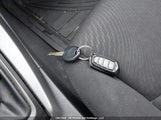 Hyundai Elantra Se/Sport/Limited KMHDH4AH0GU549721 photo