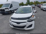 Hyundai Elantra Gt KMHD25LE8DU107064 снимка