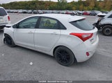 Hyundai Elantra Gt KMHD25LE8DU107064 снимка