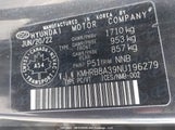 Hyundai Venue Essential Auto Ivt With Two-Tone Body Colour KMHRB8A39NU196279 photo