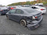 Honda Civic 2HGFB2F4XFH048752 fotografie