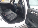 Ford Fusion Se 3FA6P0T92HR352286 снимка