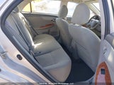 Toyota Corolla Le 2T1BU4EE7AC359409 fotografie