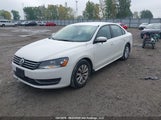 Volkswagen Passat 1VWAH7A31DC030396 снимка