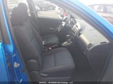 Toyota Matrix Xr 2T1KR32E17C653705 fotografie