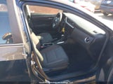Toyota Corolla Le 2T1BURHE1JC991198 снимка