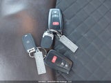 Toyota C-Hr Xle/Le/Limited JTNKHMBX8K1042444 снимка