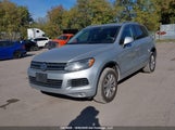 Volkswagen Touareg WVGEP9BP2DD010619 снимка