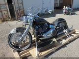 Harley-Davidson Flde Deluxe 5HD1YCJA1JC070829 photo