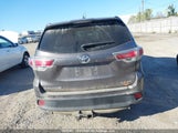 Toyota Highlander Le/Le Plus 5TDBKRFH9FS205696 снимка