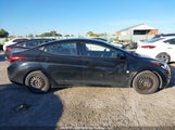 Hyundai Elantra Se/Sport/Limited 5NPDH4AE8FH646829 fotografie