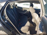 Hyundai Elantra Se/Sport/Limited 5NPDH4AE8FH646829 fotografie