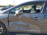 Honda Civic 2HGFB2E51DH019048 fotografie